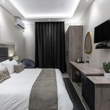 Luxe Suites Boutique Hotel Дърбан Екстериор снимка
