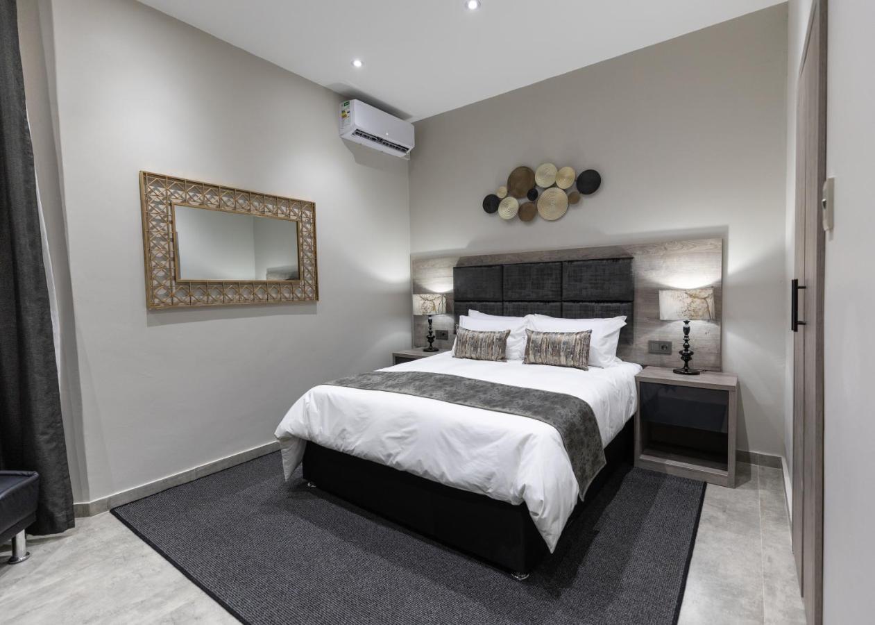 Luxe Suites Boutique Hotel Дърбан Екстериор снимка