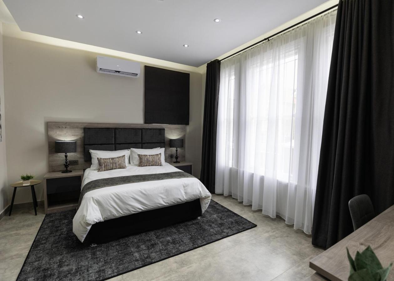 Luxe Suites Boutique Hotel Дърбан Екстериор снимка